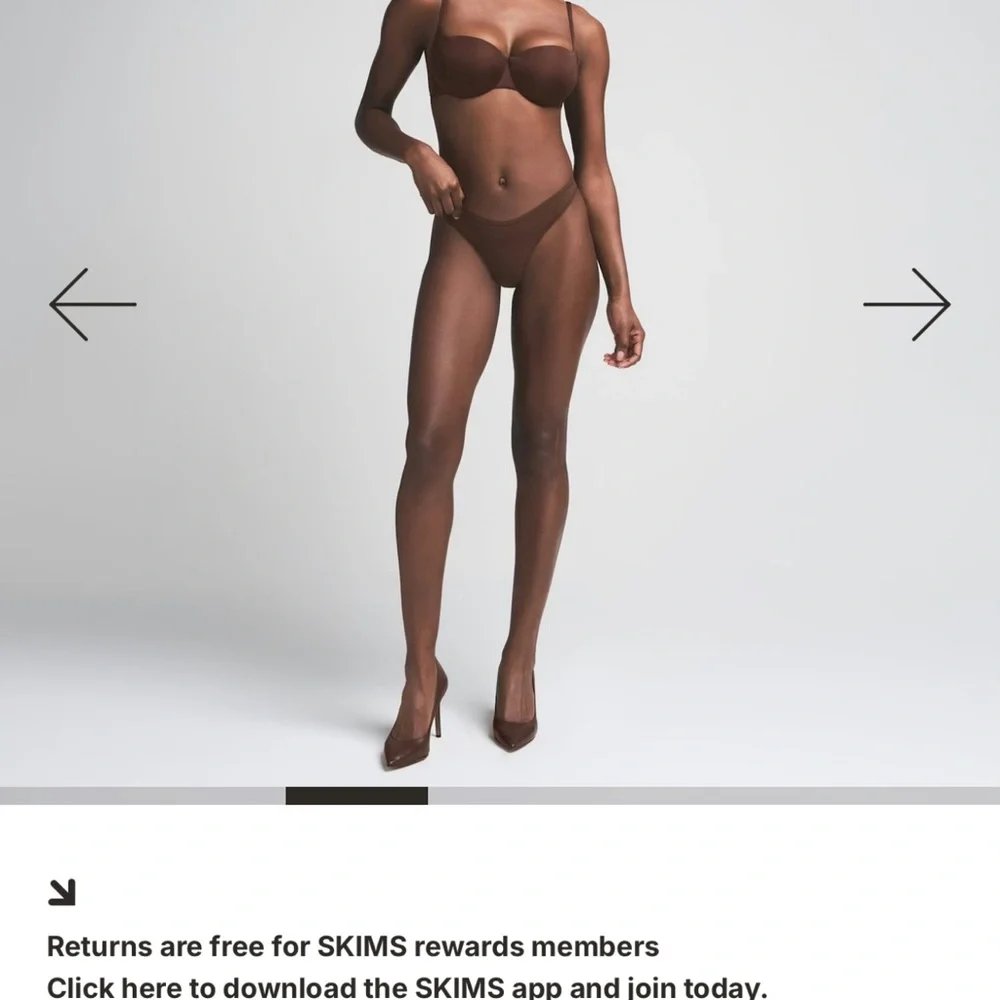 SKIMS Ultimate balconette push up Bra - Cocoa - Picture 2 of 4